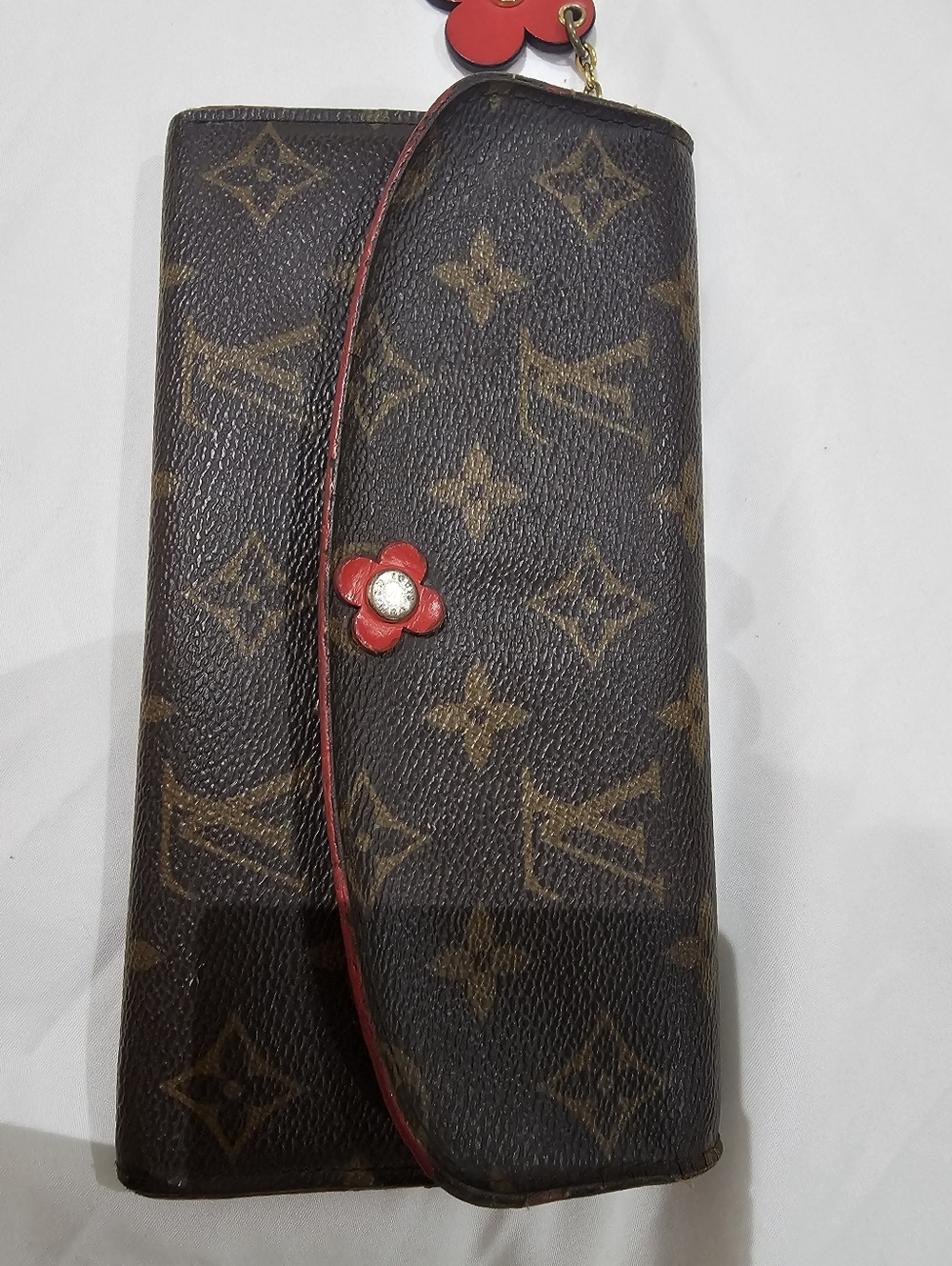 Emilie Flower Wallet - Picture 8 of 12